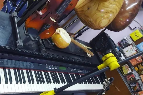 Dilan Müzik - Konya Müzik Mağazası - Resim 20