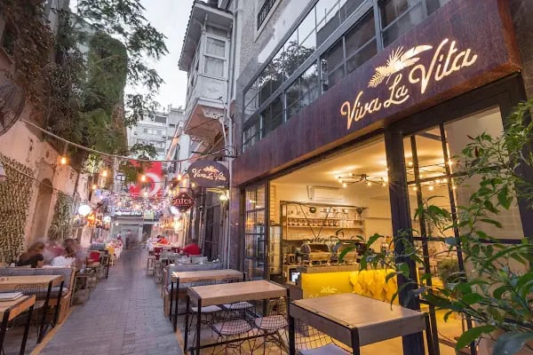 Viva La Vita Hotels Alsancak - Resim 1