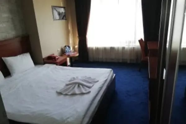 Roz Hotel - Resim 4