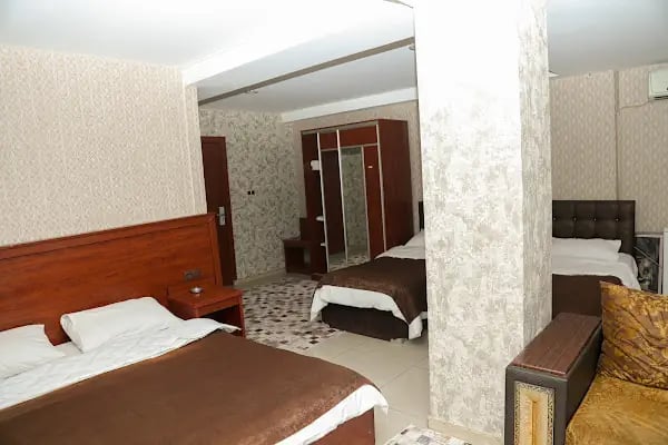 Roz Hotel - Resim 11