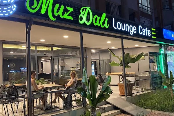 MUZDALI LOUNGE CAFE - Resim 2