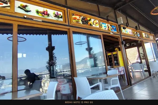 Zirve Cafe - Resim 10