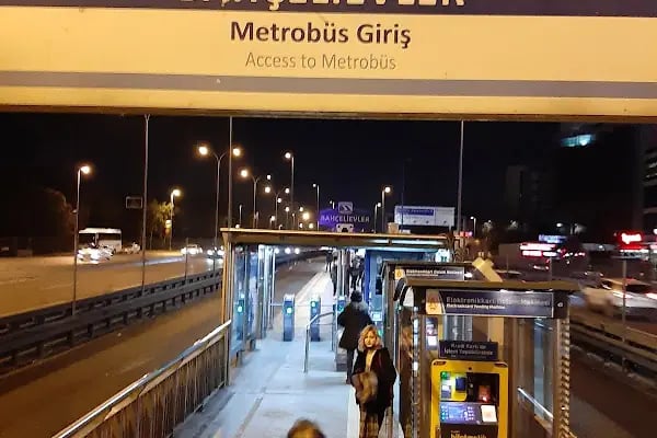 Bahçelievler Metrobüs - Resim 18