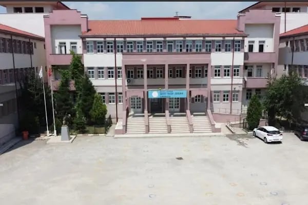 Şehit İshak Öztürk İlkokulu - Resim 10