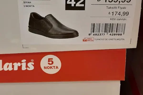 FLO Manisa Cadde Mağazası - Resim 14