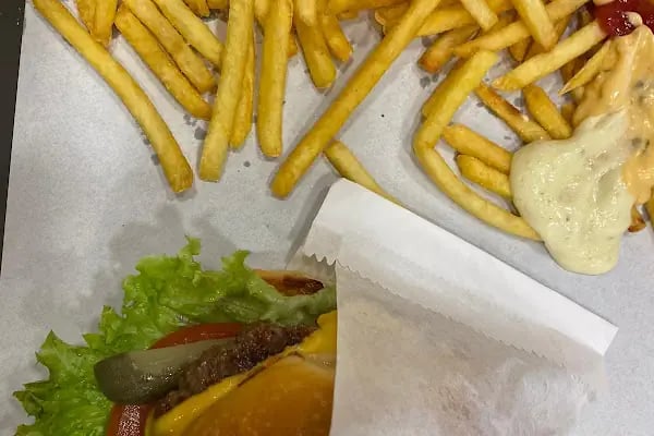 The Chef Burger Cerkezkoy - Resim 17