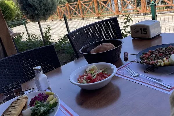 Şelale Alabalık Restoran - Resim 8