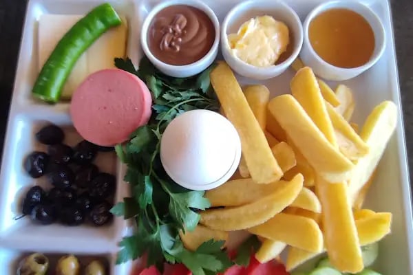 Teras cafe ve Kahvaltı sarayı. Teras elmali. - Resim 6