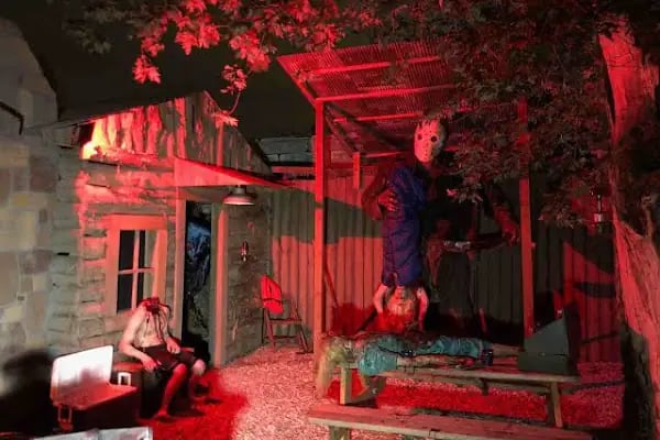 KANLI KÖŞK KORKU EVİ ALSANCAK - Resim 2