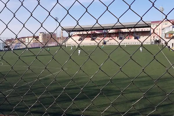 Yavuz Selim Stadyumu - Resim 4