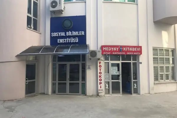Medyay Kitabevi Kırtasiye - Resim 1