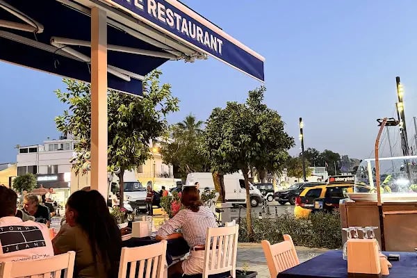 Palmiye Restaurant - Resim 2