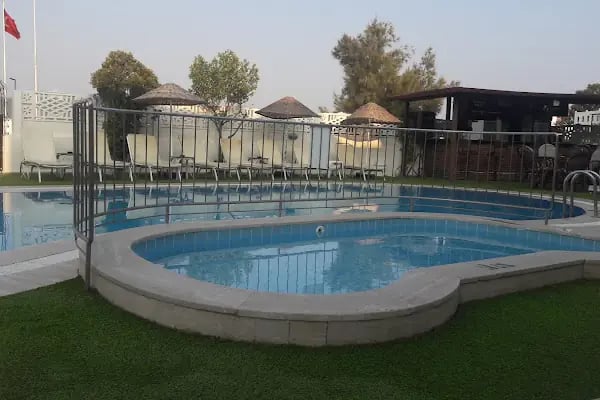 Summer In Garden Suites &amp; Beach Hotel - Resim 3