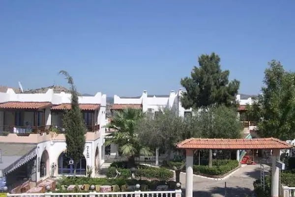 Summer In Garden Suites &amp; Beach Hotel - Resim 9