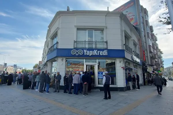 Yapı Kredi - Sakarya Şubesi - Resim 4