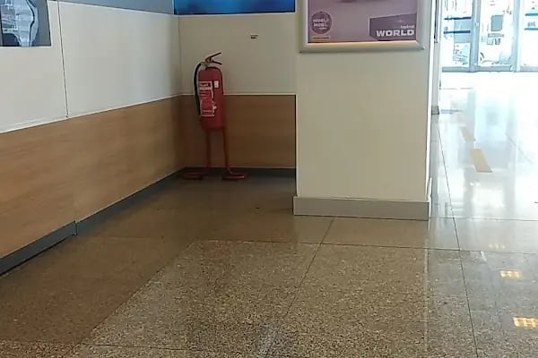 Yapı Kredi - Sakarya Şubesi - Resim 12
