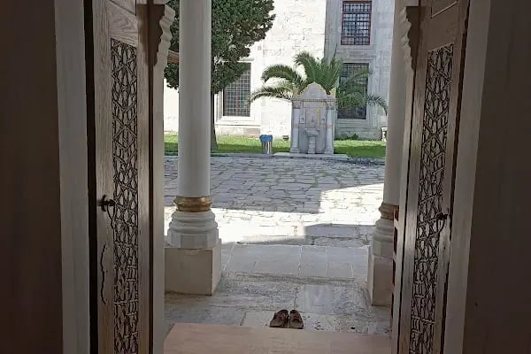 Ayşe Hafsa Sultan Türbesi - Resim 13