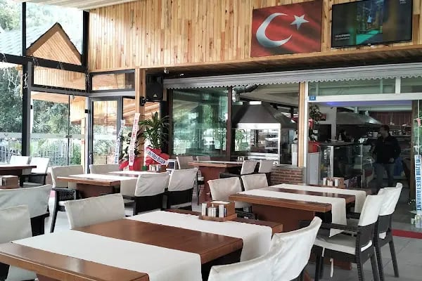 Gazipaşa Meydan Park - Resim 4