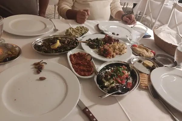 Lokal Bahçe - Resim 8