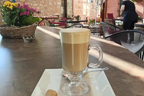Sanat Evim Cafe - Resim 13