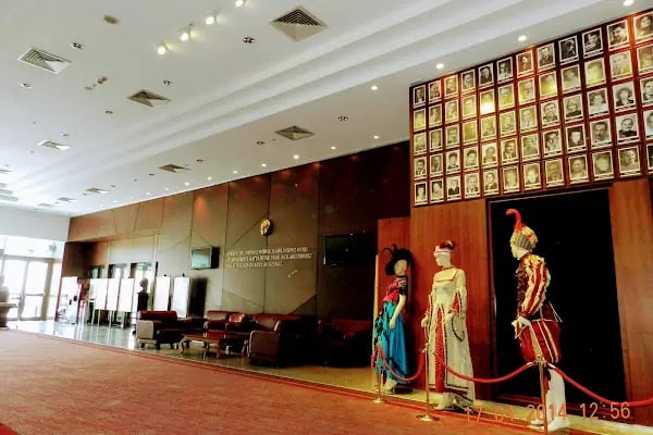 İstanbul Şehir Tiyatroları - Resim 18