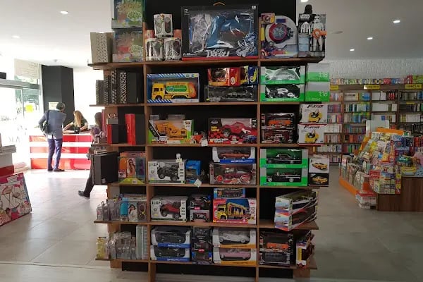 Şafak Park Kitap Kırtasiye - Resim 7