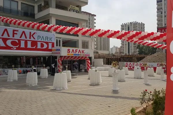 Şafak Park Kitap Kırtasiye - Resim 1