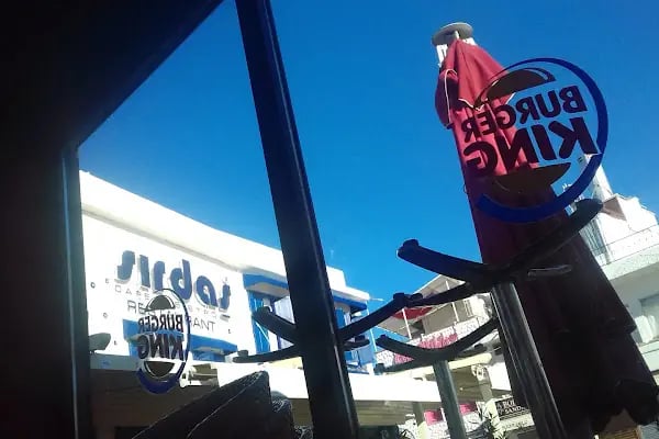Burger King - Bodrum Çarşı Şubesi - Resim 12