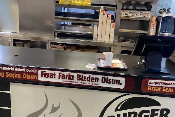 Burger King - Bodrum Çarşı Şubesi - Resim 10