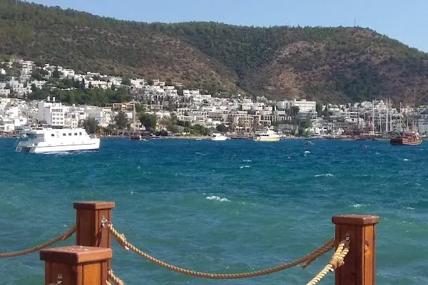 Burger King - Bodrum Çarşı Şubesi - Resim 14