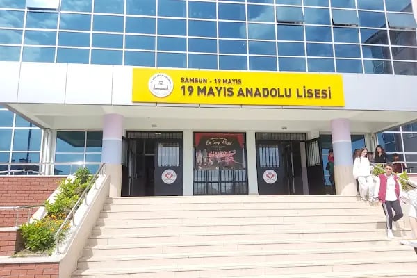 Ondokuzmayıs Anadolu Lisesi - Resim 9