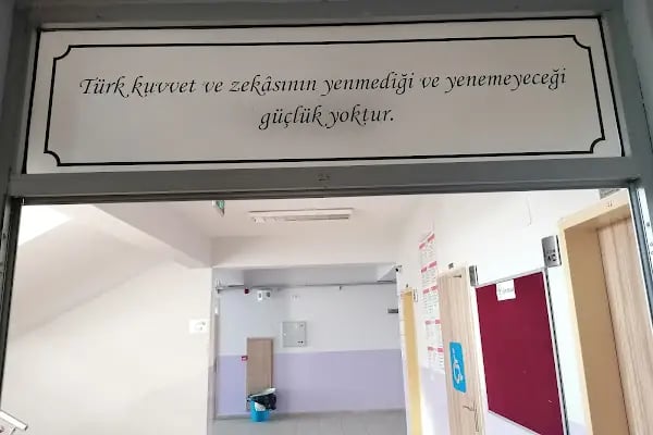 Ondokuzmayıs Anadolu Lisesi - Resim 14