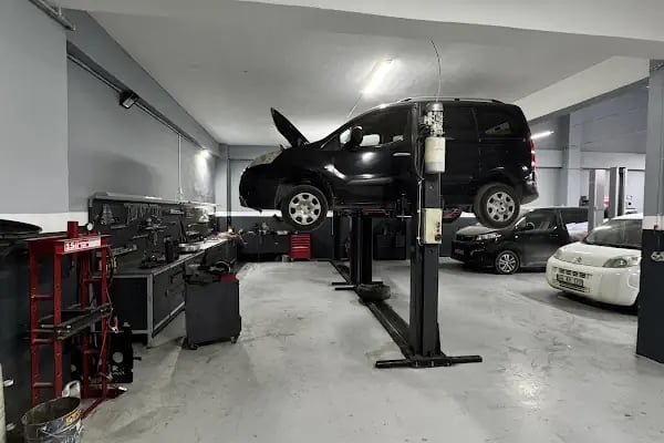 UZMANKARPEJ OTOMOTİV PSA Profesyonel Servis aği bayii - Resim 17