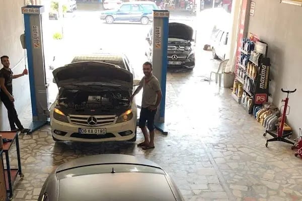 Yıldız Oto Tamir Bakım Servisi - Resim 3