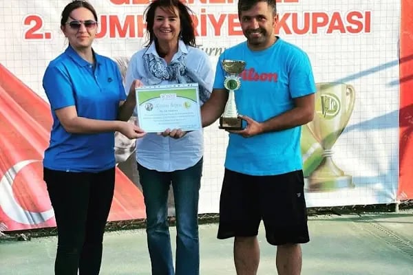 Konya Tenis Kursu - Tenis Özel Ders Eğitimi - Raket Tamiri Servisi Konya - Resim 6