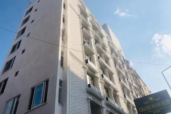 Grand Boss Suit Otel - Resim 1