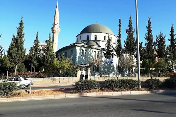 Hatice Kurttepeli Cami - Resim 2