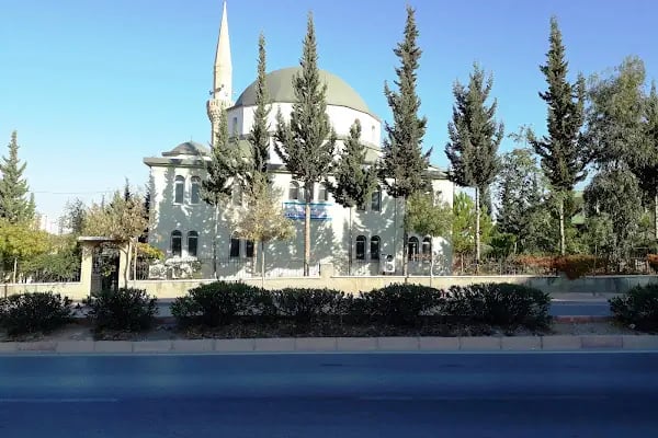 Hatice Kurttepeli Cami - Resim 10