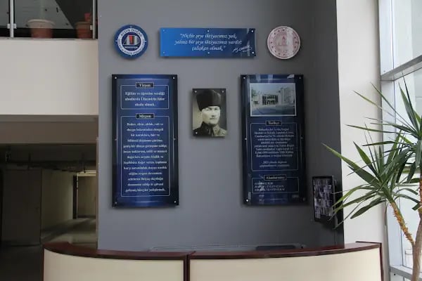 İSTANBUL - BAHÇELİEVLER BAHÇELİEVLER AYDIN DOĞAN MESLEKİ ve TEKNiK ANADOLU LİSESİ - Resim 11