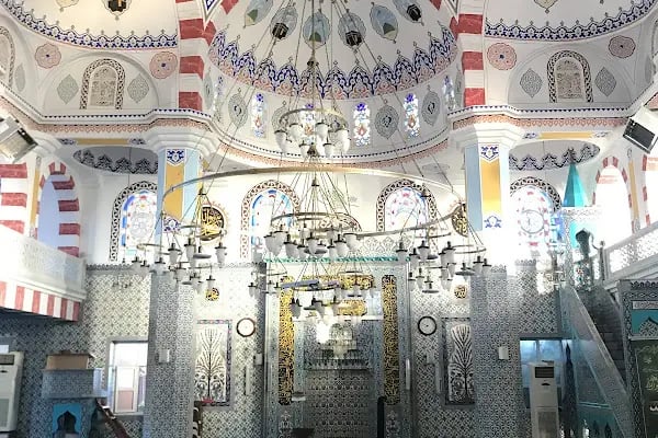 Haraççı Merkez Cami - Resim 2