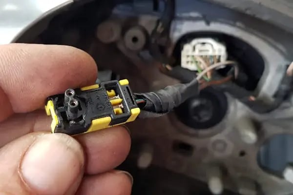 Bilgi Oto Ekspertiz Kaporta Kurtarıcı - Resim 7