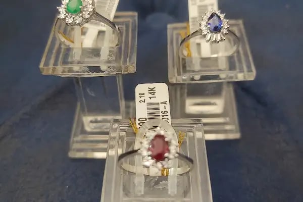 Daphne Jewellery and Diamond House - Resim 3