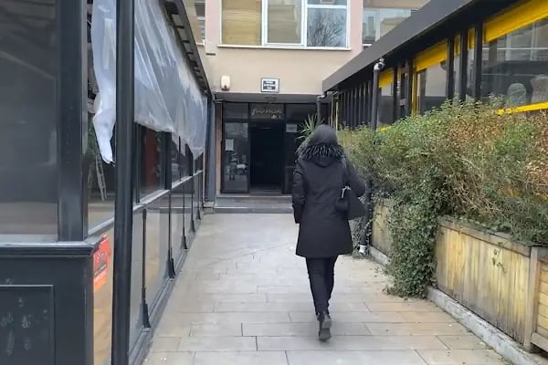 Doç.Dr.Derman Başaran | Kadın Hastalıkları | Jinekolojik Onkoloji | Robotik, Laparoskopik Cerrahi | Rahim, Miyom ve Yumurtalık Ameliyatları | HIPEC, HPV ve Kolposkopi | Ankara - Resim 3