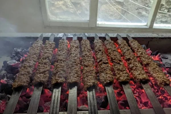 KEBAPÇI HAMZA USTA RESTORANT - Resim 17