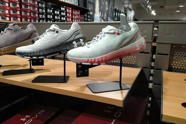 Under Armour - Deepo Outlet Center - Resim 7