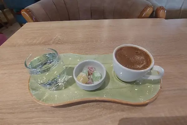 Oasis Cafe - Resim 19
