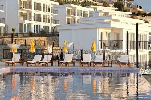 Ni Marin Hotel - Resim 1