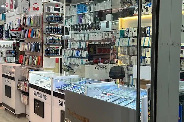 Avcılar CNT Cep Dünyasi - Resim 3
