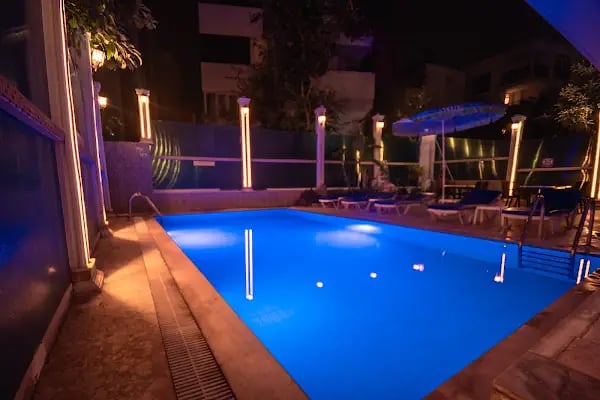 Behram Hotel - Resim 9