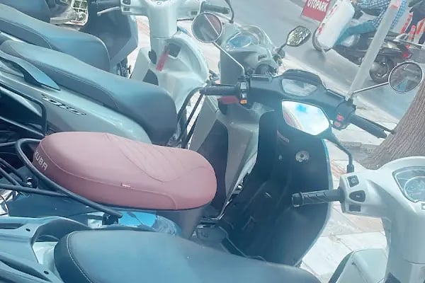 Fast Rent a Moped - Resim 6